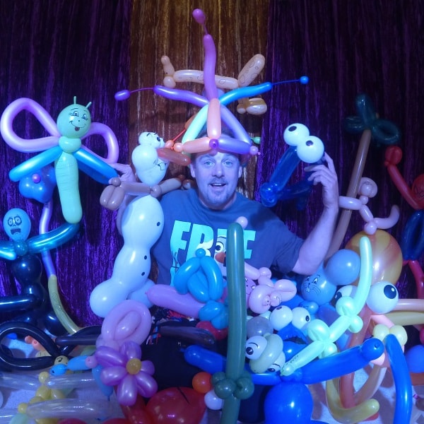 Magic Dave event photo: Balloon