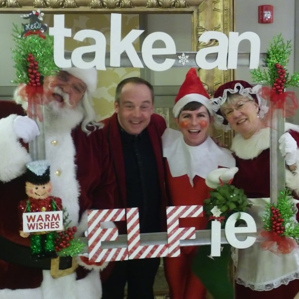 Magic Dave event photo: Elfie